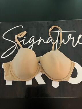 Calvin Klein Signature Nude T-Shirt Bra - Women Intimates Size 36B NEW